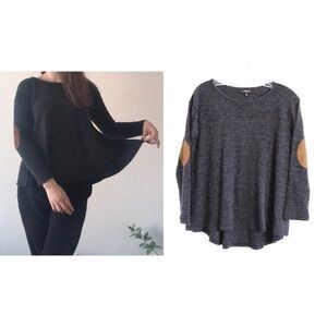 Aakaa dark gray knit sweater elbow patches loose fit S small cozy comfy warm top